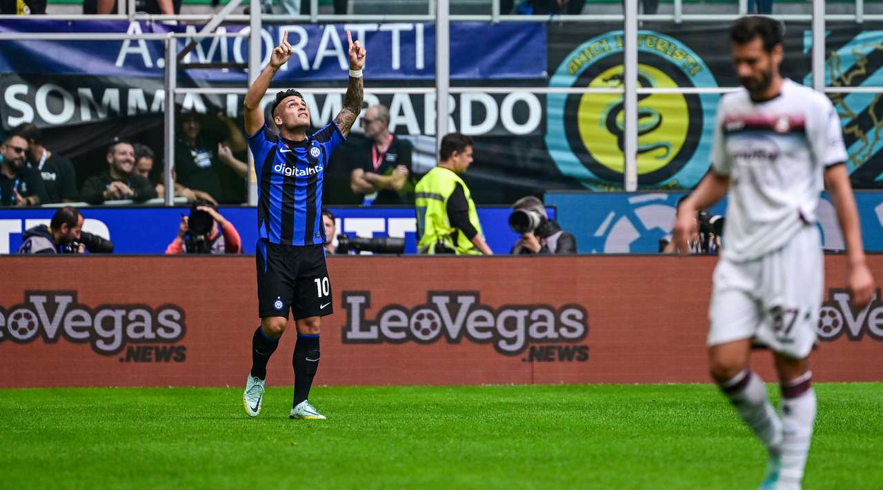 Interi mposht Salernitanën me dy autorët e golave ndaj Barcelonës