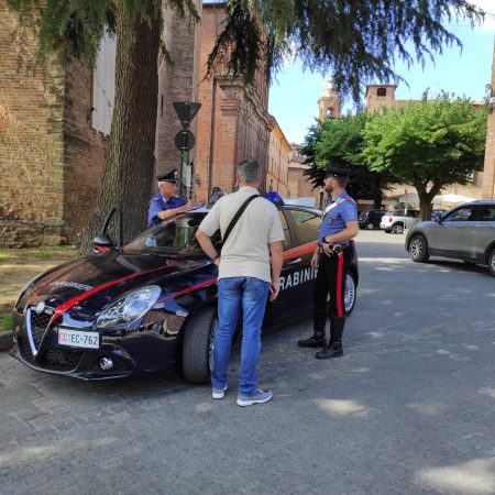 U kap me mbi 1 kg kokainë dhe kanabis, arrestohet i riu shqiptar në Itali