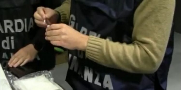 Trafikantë droge në Belgjikë, policia “zbërthen” bandën shqiptare