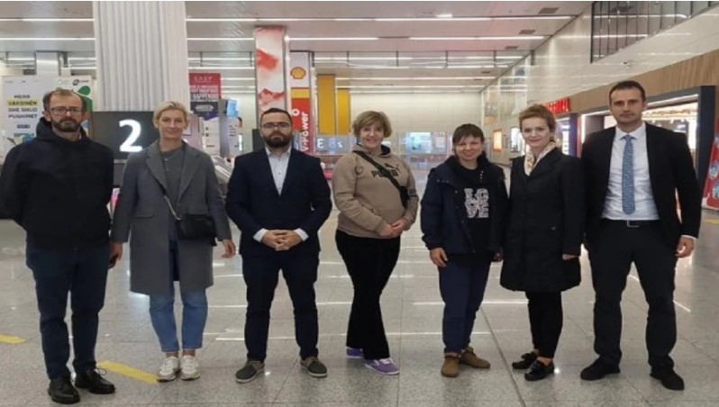 ​Kosova mirëpret dy gazetare të tjera ukrainase