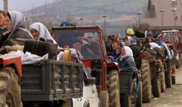 Televizioni francez transmeton pamjet e rralla të luftës në Kosovë (VIDEO)