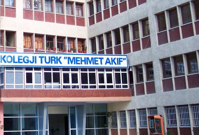 Mbyllja e kolegjit turk “Mehmet Akif”, shtyhet seanca në Gjykatën Administrative