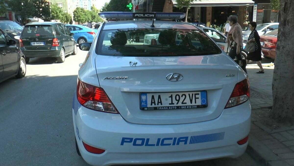 2 mijë euro policit për të shpëtuar, 53-vjeçari përfundon nga arrest shtëpie në burg