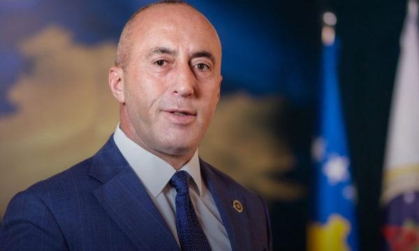 Haradinaj: Me Kurtin diskutuam për marrëveshjen potenciale me Serbinë