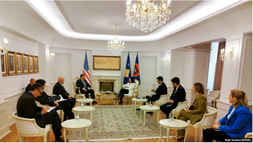 Dialogu me Serbinë, Escobar takon Osmanin dhe Kurtin në Prishtinë