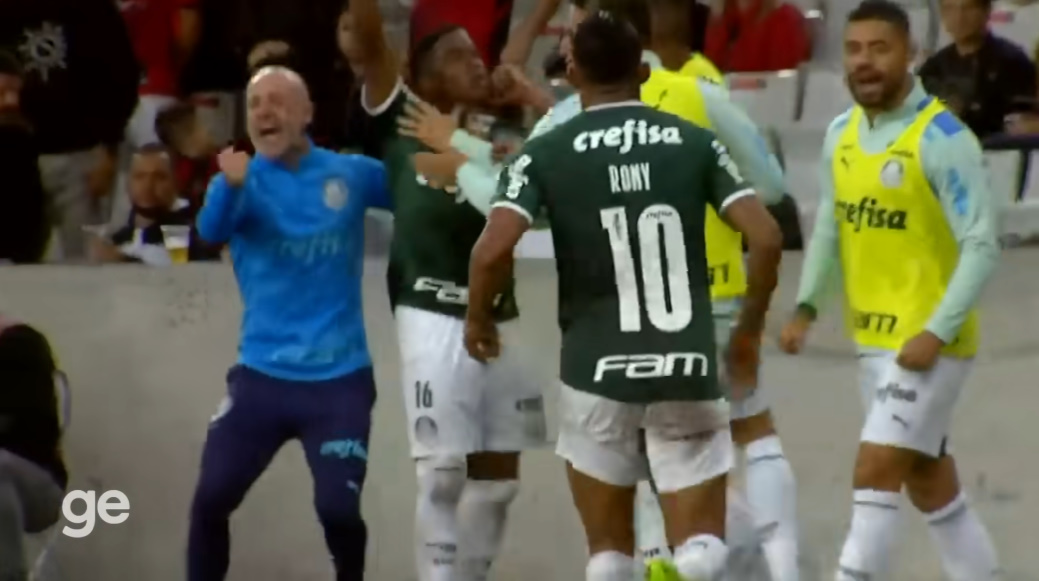 Thyhet rekordi 106-vjeçar! Talenti brazilian shkruan historinë