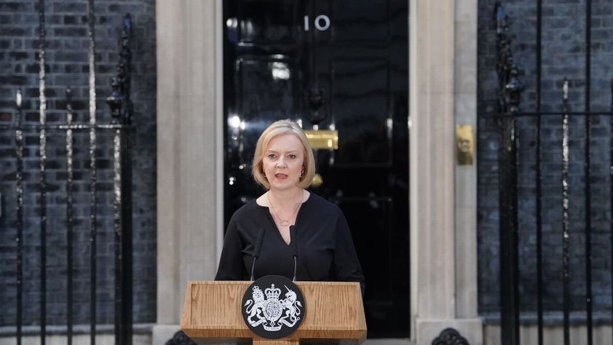 Liz Truss jep dorëheqjen si kryeministre e Britanisë