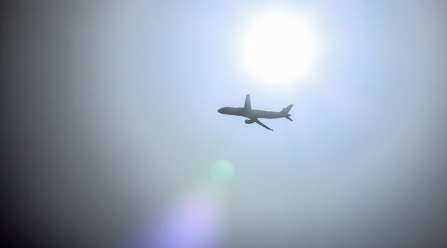 Alarm për bombë në bord, avioni me mbi 200 pasagjerë bën ulje emergjente