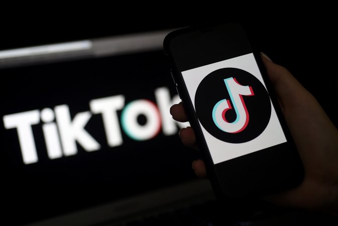 TikTok përditëson protokollin e sigurisë, njofton se punonjësit në Kinë do kenë akses mbi të dhënat e përdoruesve