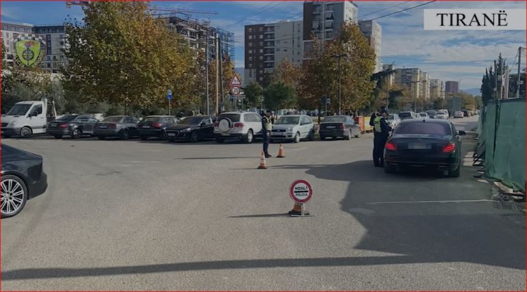 “Rrugorja” në aksion: Tapë në timon dhe tentativë korrupsioni, procedohen 30 shoferë, qindra patenta të pezulluara