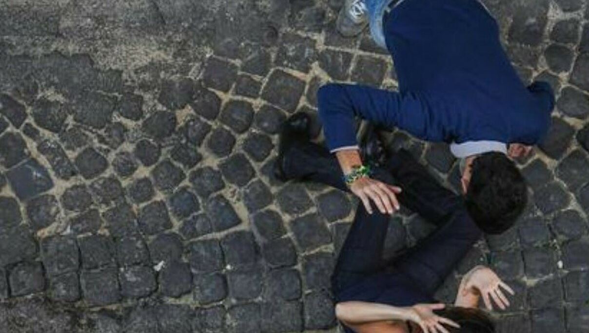 Abuzuan seksualisht me të miturën në Itali, arrestohen dy të rinj shqiptarë