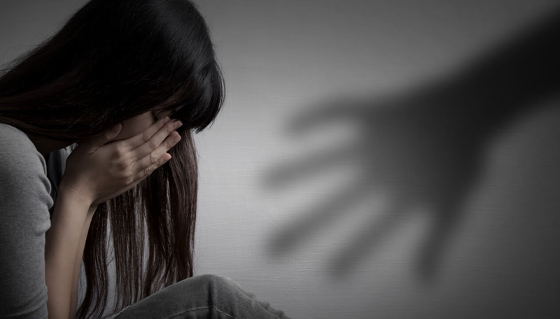 “Jam shpërfytyruar, pa pushim më…”/ Shqiptari tentoi ta përdhunonte, 20-vjeçarja greke rrëfen tmerrin që përjetoi