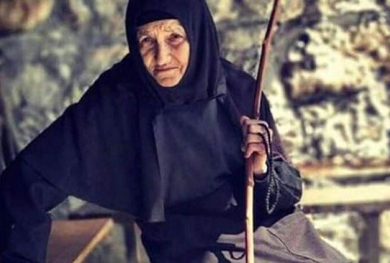 “Fatkeqësia po afron, uji do të zhduket”, profecia e tmerrshme e nënës Isidore po bën namin e rrjetit (VIDEO)