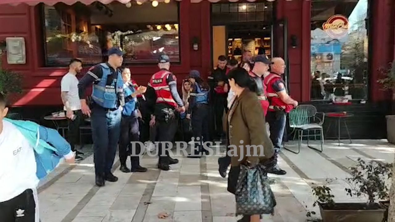 Plagosje me thikë në Durrës, konfliktohen dy të rinj (VIDEO)