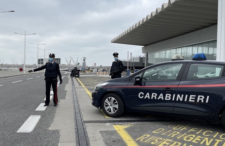 Rekrutonte vajza nga Shqipëria dhe i detyronte të prostituonin, arrestohet autori