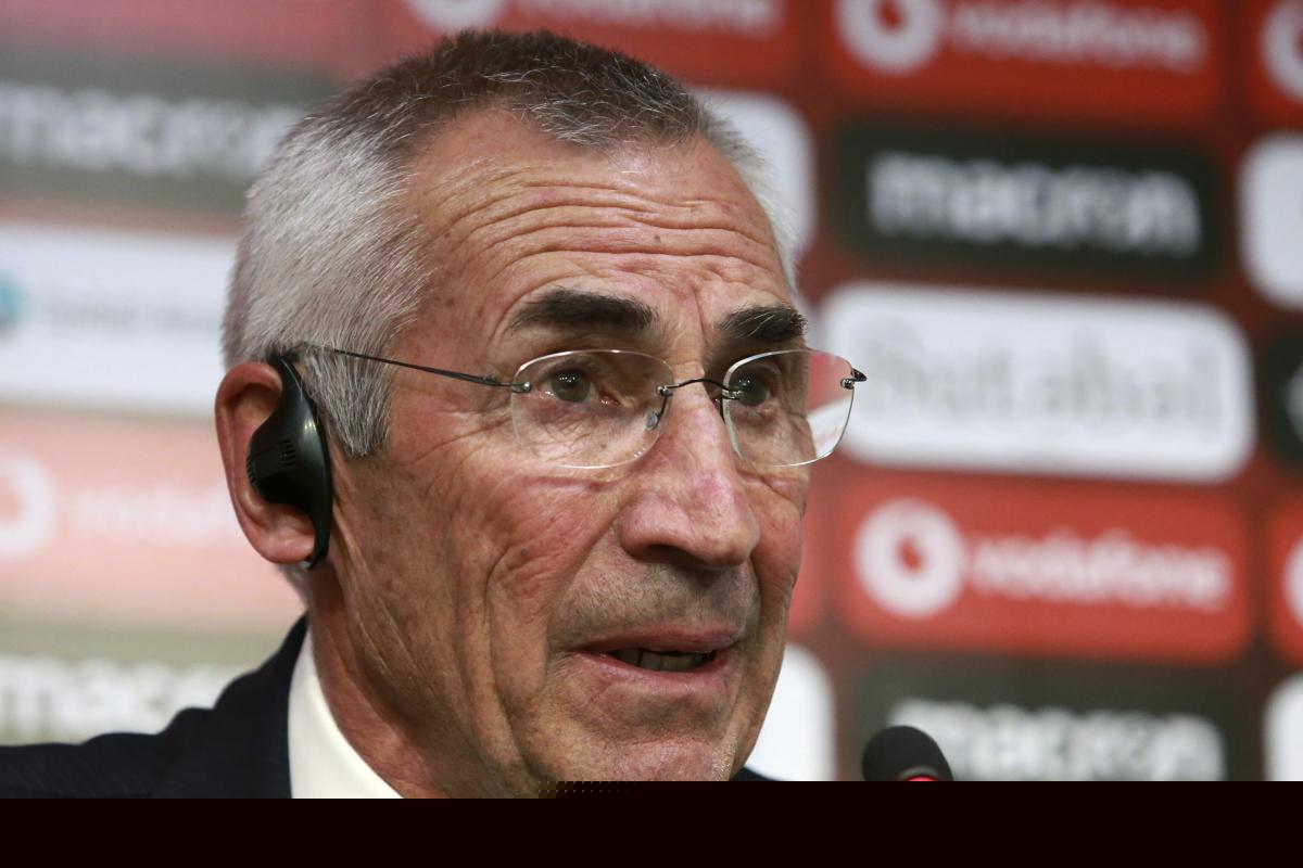 Reja nuk ka rinovuar, Kombëtarja nga sot pa trajner