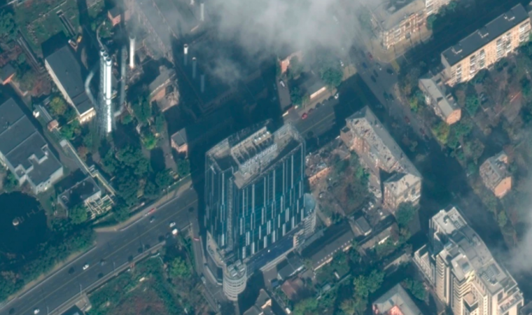 Sulmet ruse, rikthehen furnizimet me energji dhe ujë në Kiev