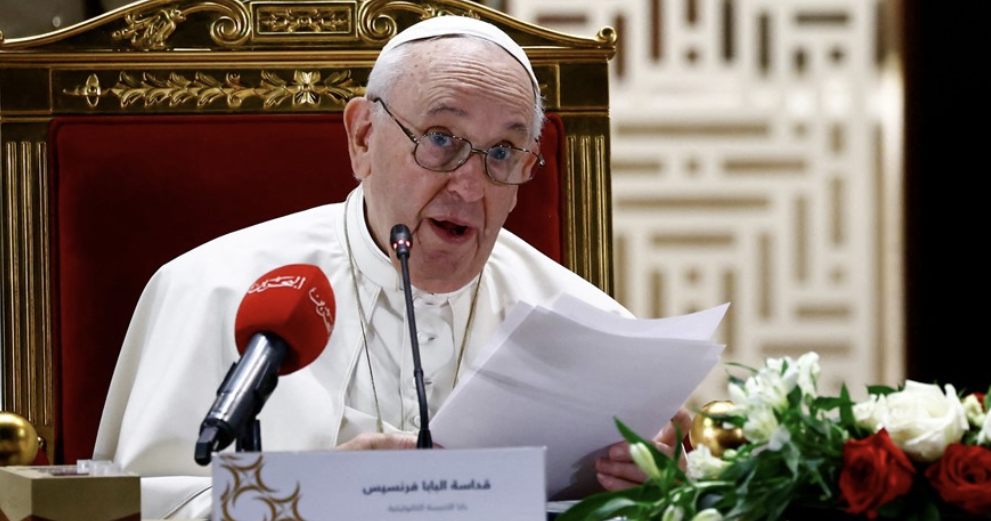 Papa Françesku paralajmëron: Bota është buzë një gremine delikate!