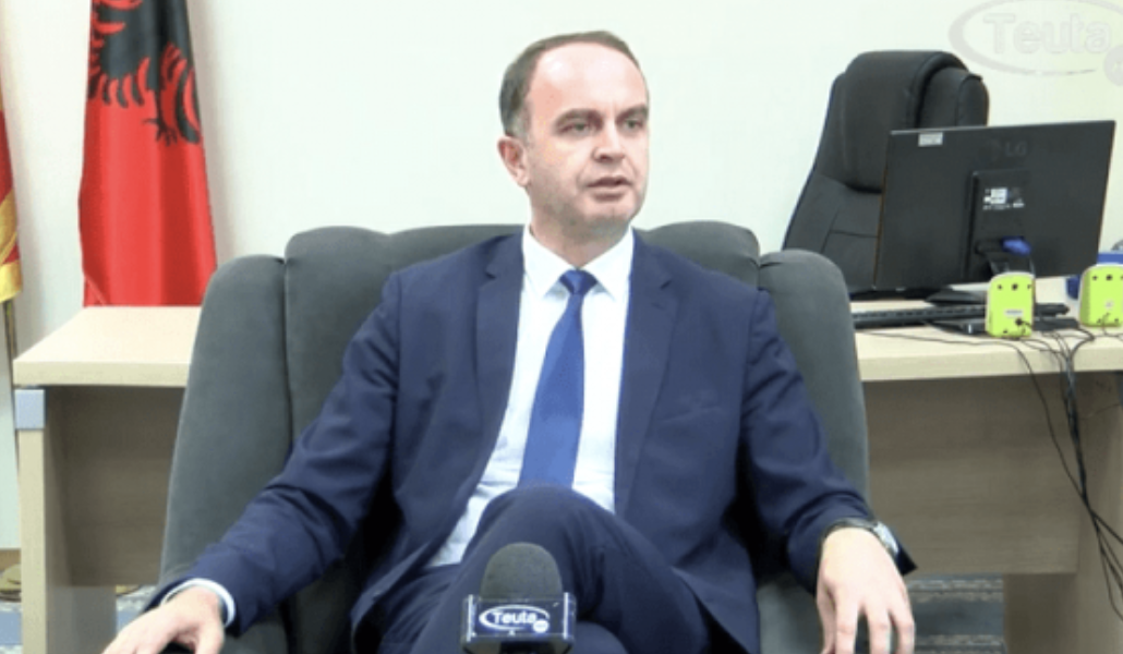 Shoqërohet në polici kryetari i Komunës së Tuzit në Mal të Zi, Nik Gjeloshaj