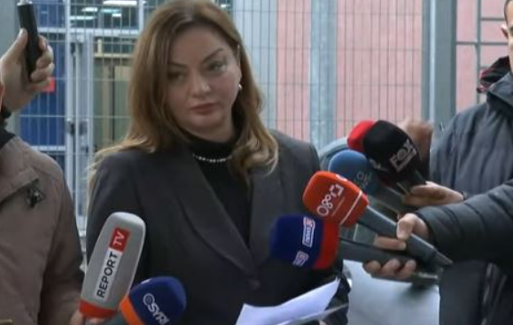 Gjyqi me ministren e Arsimit/ Albana Vokshi: Proces i stisur nga Evis Kushi, duan të na mbyllin gojën