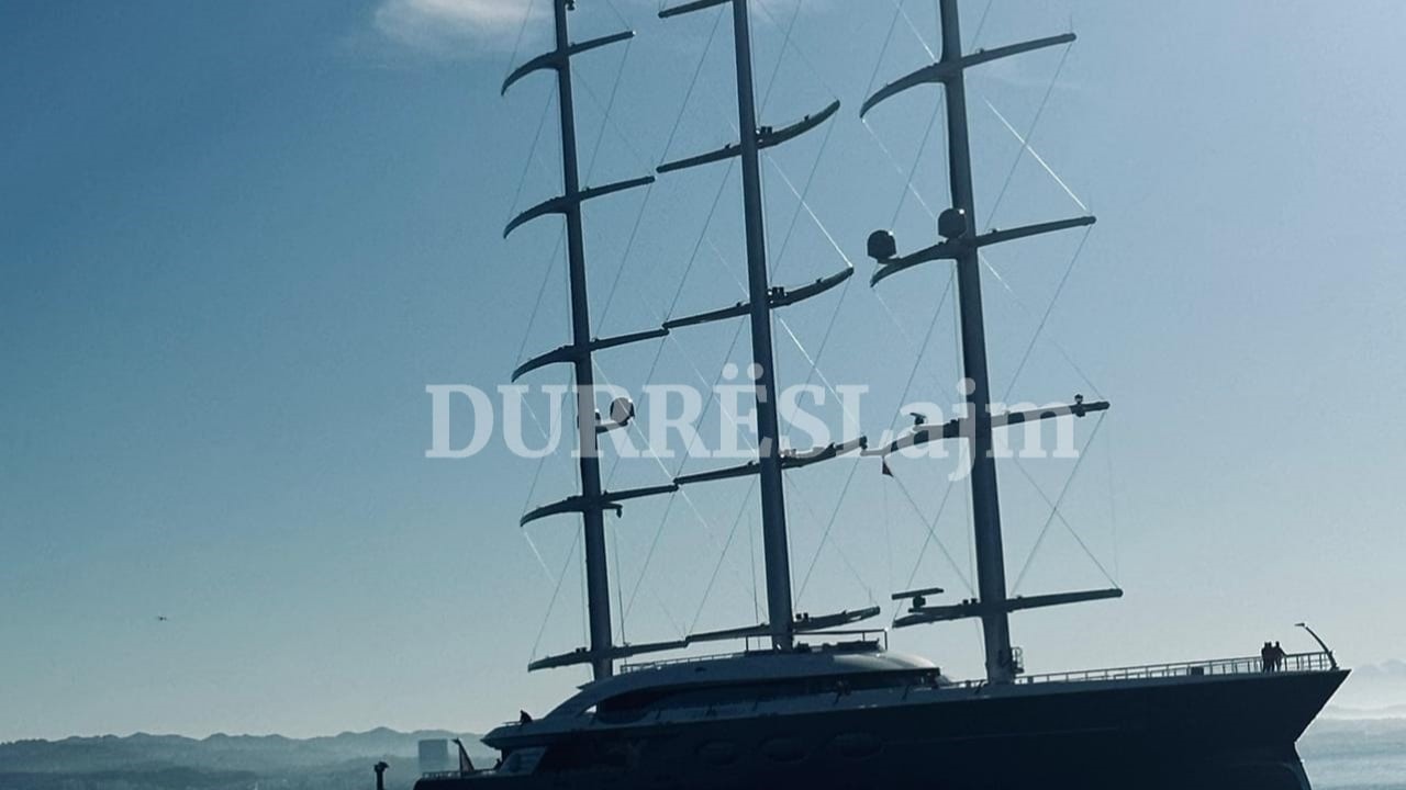 Vjen në Durrës &#8220;Perla e zezë&#8221;, superjahti më i madh me vela në botë (FOTO+VIDEO)