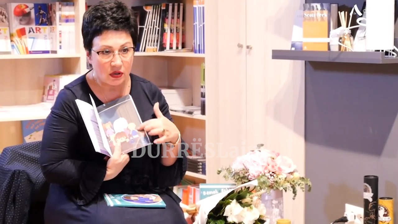 “Shkrimtarja më e mirë për fëmijë” në Panairin e Librit, pedagogia e Durrësit rrëfen emocionet! (VIDEO)