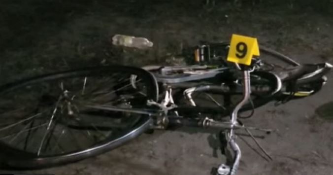 Përplasi për vdekje 70-vjeçarin në aksin Fier-Vlorë dhe u largua, kapet shoferi i “Benz”-it