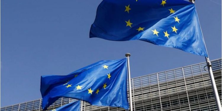 Nuk kalon propozimi i Çekisë për liberalizimin e vizave për Kosovën, Spanja dhe Sllovakia kundër