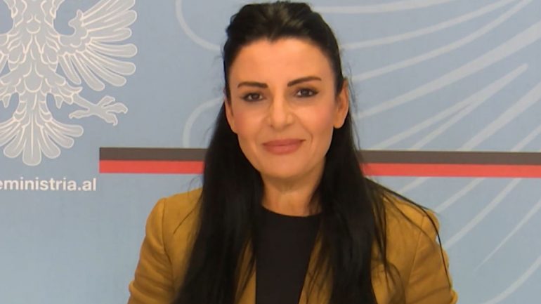 Miratohet marrëveshja për portin e Durrësit, Balluku: Investimi do të jetë 2 miliardë euro, punësohen 10-12 mijë persona