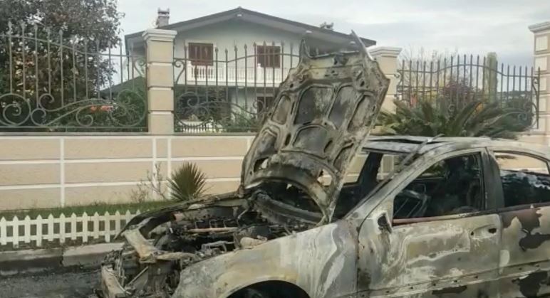 Djegia e makinës së biznesmenit të hidrokarbureve në Lezhë, policia zbardh shkakun