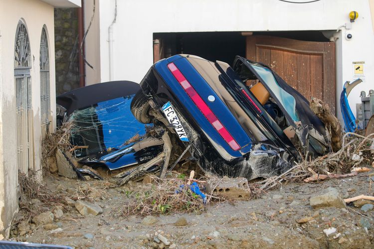 Shkon në pesë numri i viktimave nga rrëshqitja e dheut në Itali, mes tyre edhe një foshnje