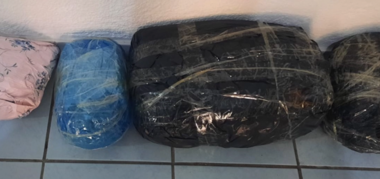 Tentuan të trafikojnë drejt Greqisë 5 kg kanabis, arrestohen 2 persona