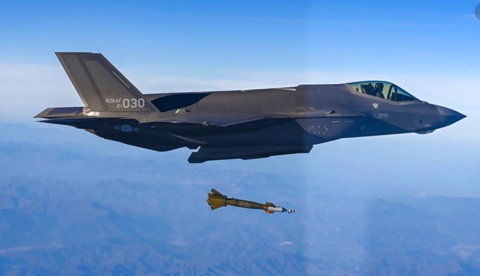 Koreja e Veriut teston raketën balistike me rreze për të goditur të gjithë SHBA-në