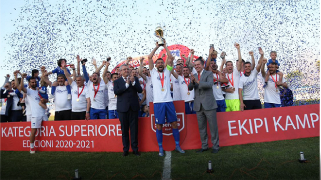 Aventura e katërt në Durrës, Teuta rikthen në stol trajnerin rekordmen