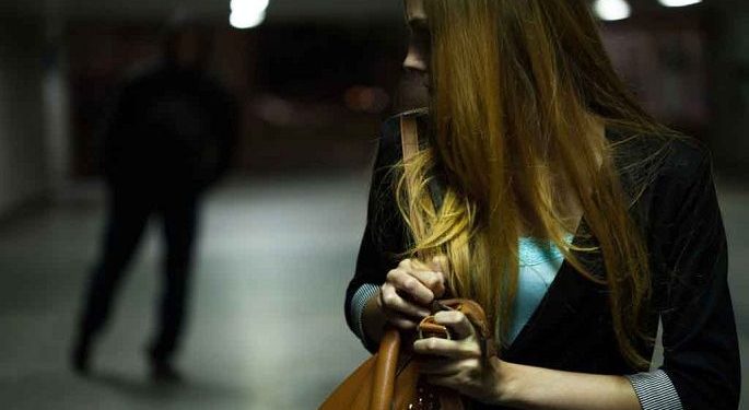 Përndiqte ish të dashurën, arrrestohet 32-vjeçari