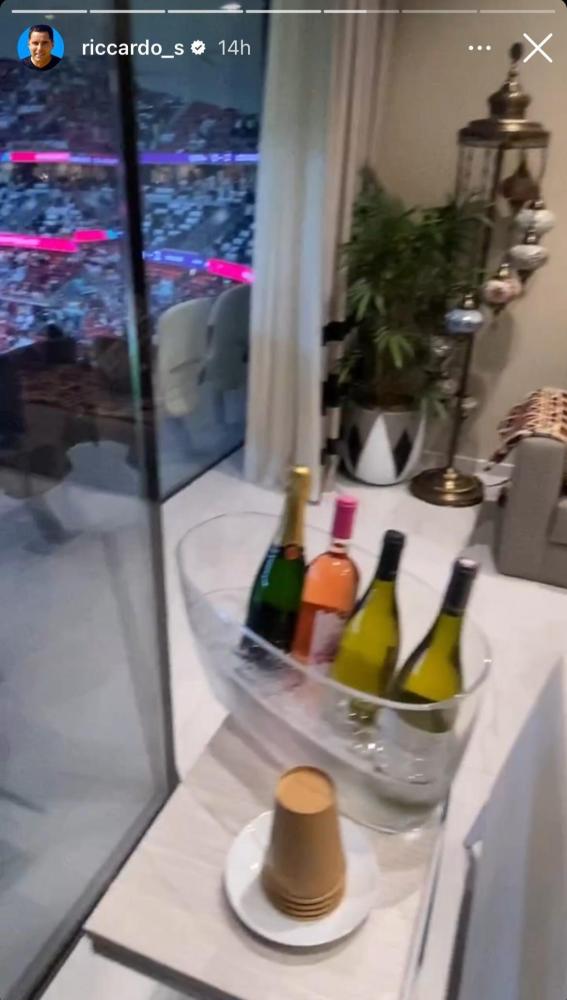 Shishe vere e shampanje, ndalimi i alkoolit nuk vlen për të gjithë