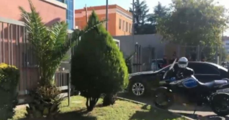 Ngrihet alarmi për bombë në SPAK