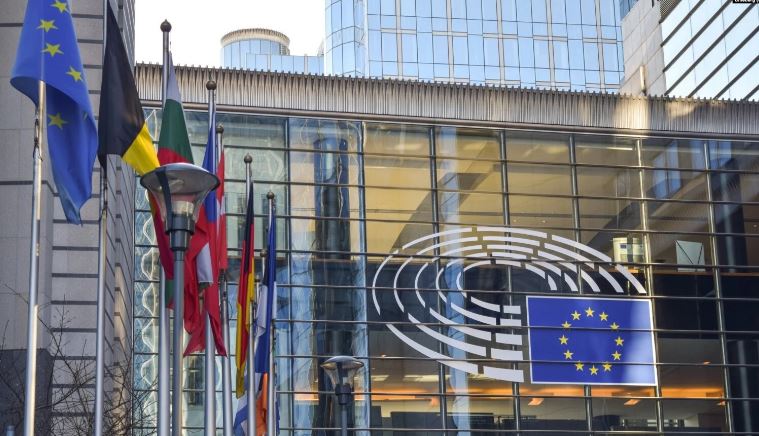 Liberalizimi i vizave për Kosovën sërish në agjendën e Brukselit