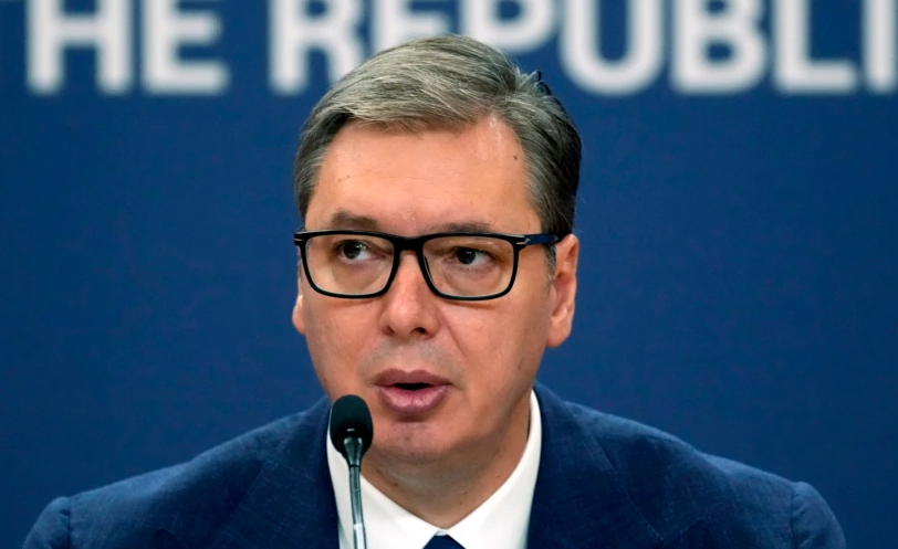 “Nuk jemi në konflikt me askënd”/ Vuçiç: Dronët mbi ndërtesat tona ushtarake janë një lloj agresioni