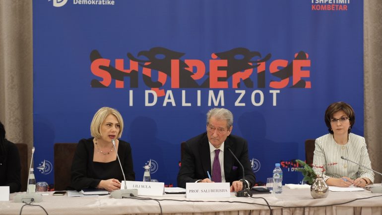 Berisha: Rama tentoi të caktonte rektorin e universitetit me bandën më të rrezikshme