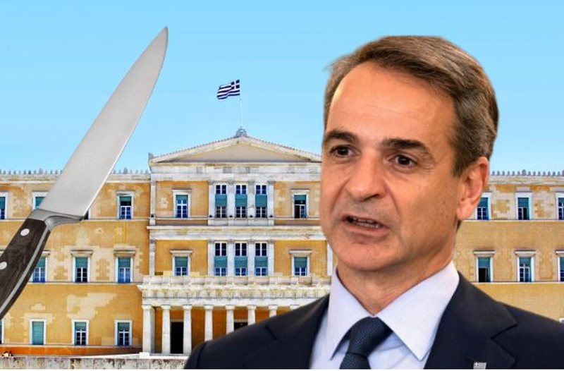 Alarm në Greqi/ 17-vjeçarja hyn me thikë në parlament, por me vete mbante edhe…