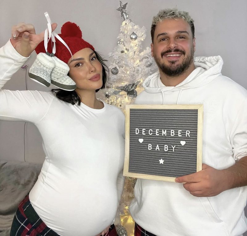 Einxhel Shkira zbulon emrin e të voglit të saj (VIDEO)