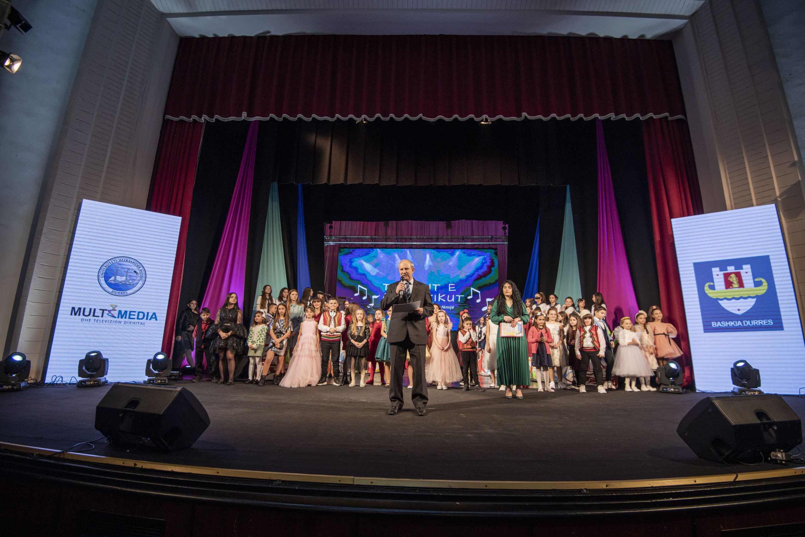 LISTA/ Të gjitha çmimet fituese të festivalit të këngës për fëmijë &#8220;Tingujt e Adriatikut&#8221;, organizuar nga QKF Durrës (VIDEO &#038; FOTO)