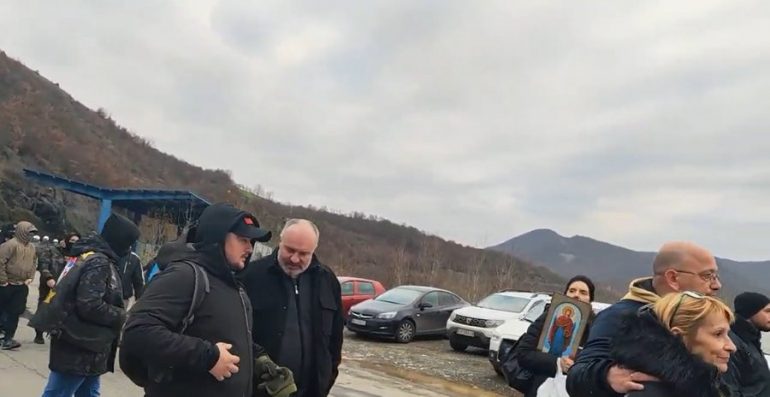 Protesta e serbëve në veri, reagon Presidenca e Kosovës: S’do biem pre e shfaqjes së sponsorizuar nga Beogradi