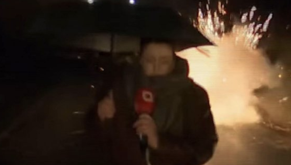 U sulmua teksa raportonte në Veri të Kosovës, gazetarja: Ishte e frikshme, ata kishin maska