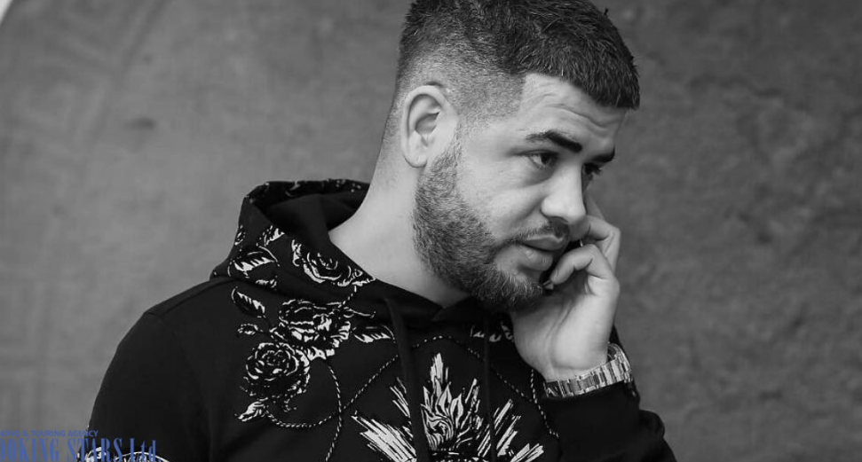 Noizy-t nuk i del inati, reagon sërish pasi iu përmend emri te emisioni i Luana Vjollcës