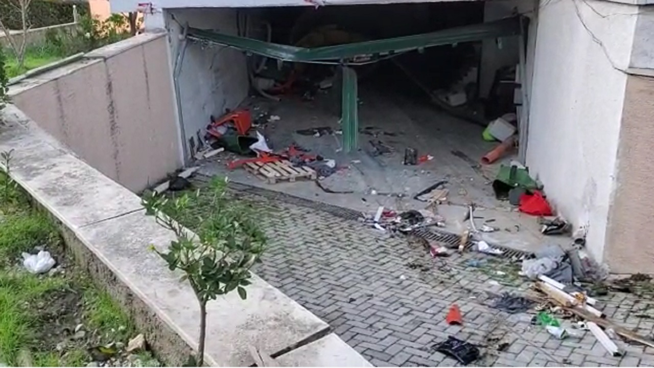 Aksidenti tragjik në Durrës/ Viktima u godit për vdekje nga mjeti, ndërsa ishte duke punuar