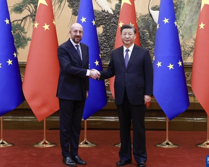 Presidentët e Kinës dhe KE takohen në Pekin: Kina dhe Evropa, dy forca kryesore që ruajnë paqen botërore!