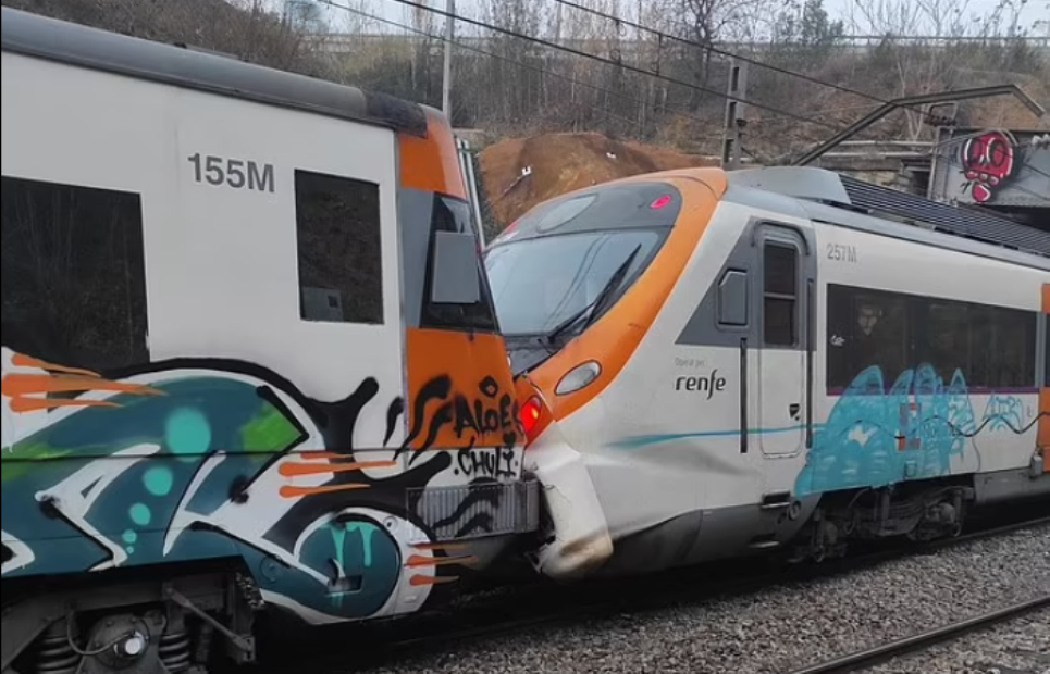 Përplasen dy trena në Spanjë, 150 persona të plagosur
