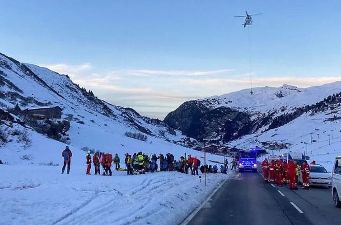 Orteku i dëborës godet 10 persona në Austri, mister fati i tyre